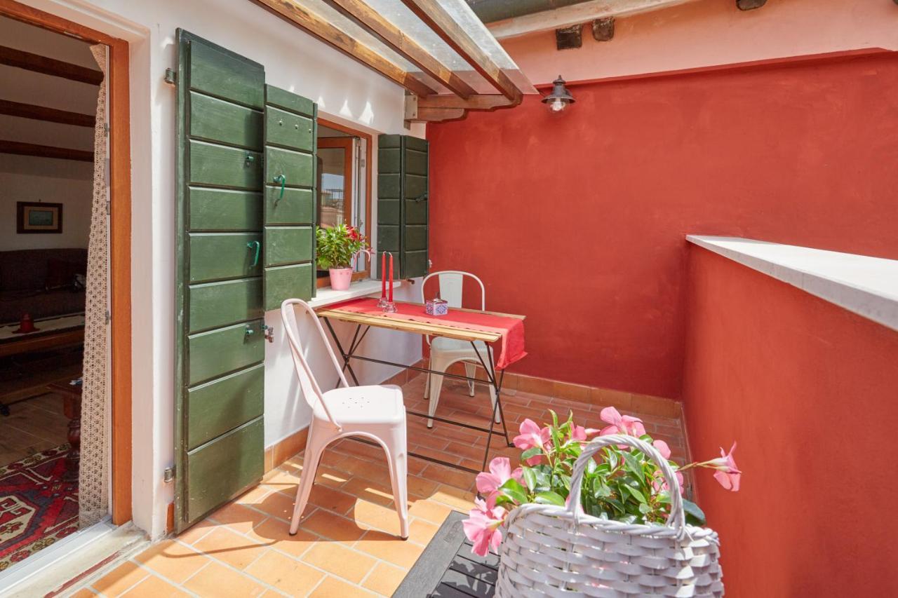 Acqua - Attico Con Terrazza Veneza Exterior foto